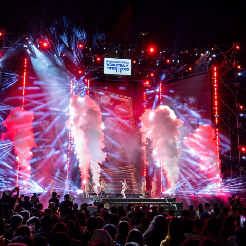 Sự kien công chúng Sự kien công chúng