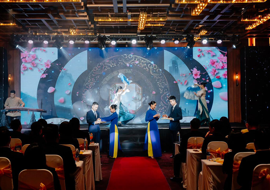 Hội thảo 01_Lumiere Hội thảo 01_Lumiere