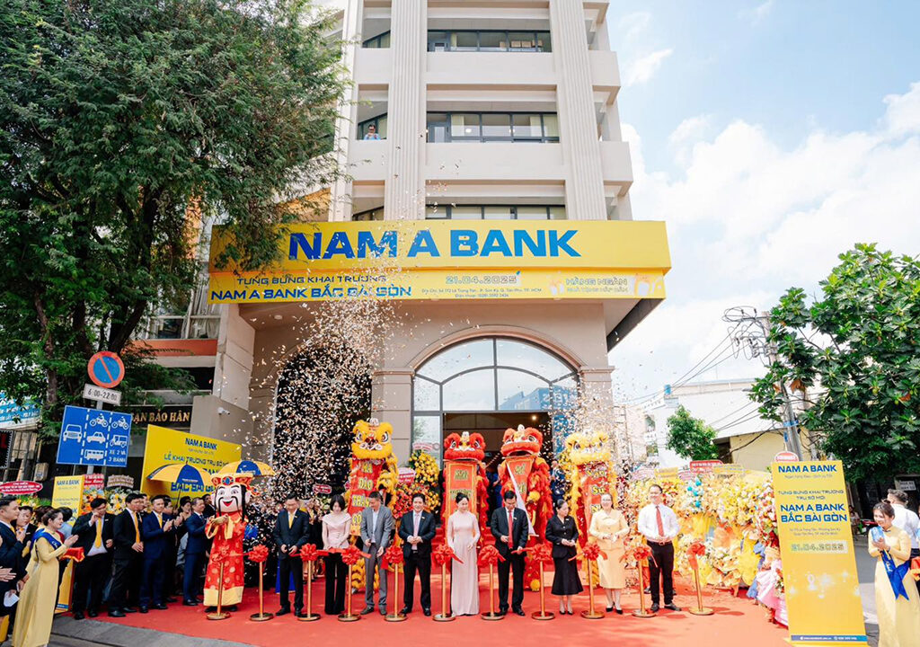 Khai trương 01_Lumiere Khai trương 01_Lumiere