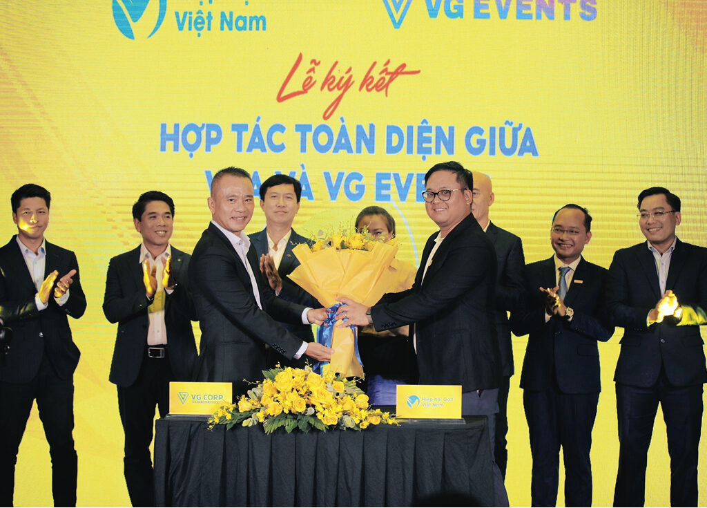 Lễ ký kết 02_Lumiere Lễ ký kết 02_Lumiere