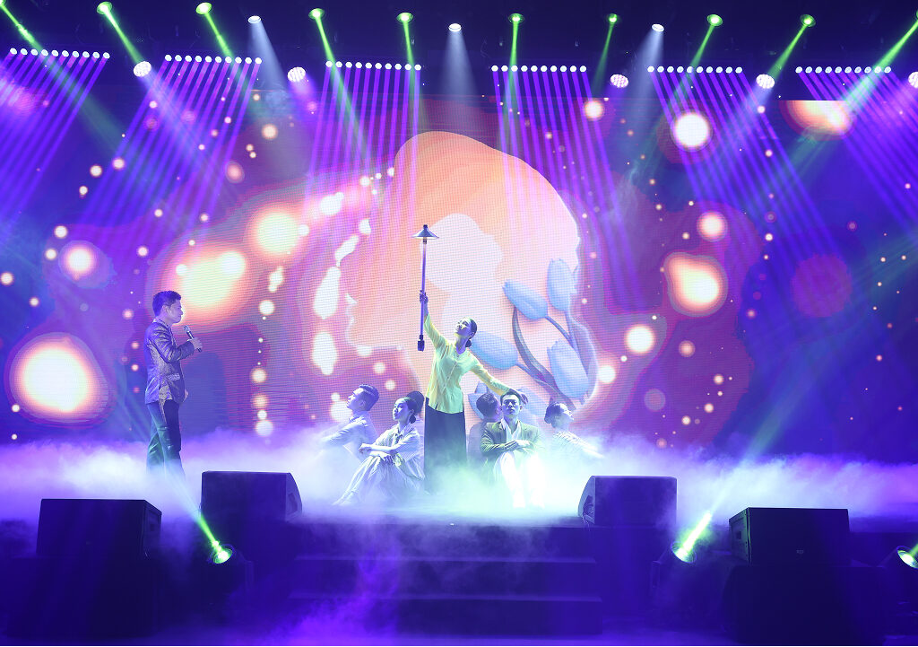 Lễ kỷ niệm 11_Lumiere Lễ kỷ niệm 11_Lumiere